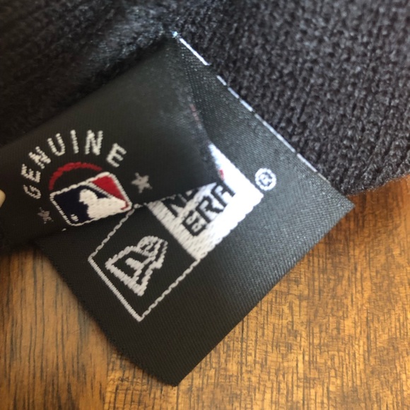New York Yankees Knit Beanie - Picture 3 of 3